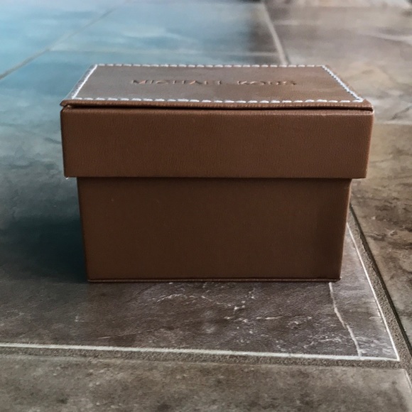 Michael Kors Watch - Picture 1 of 7